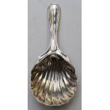 Edward VII hallmarked silver tea caddy spoon with shell bowl, Chester 1909, maker's mark HF,