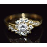 An 18k gold ring set with paste, 2.9g, size Q/R