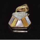 A 9ct gold pendant set with mother of pearl and diamonds, 2.5g, 2.3 x 1.5cm
