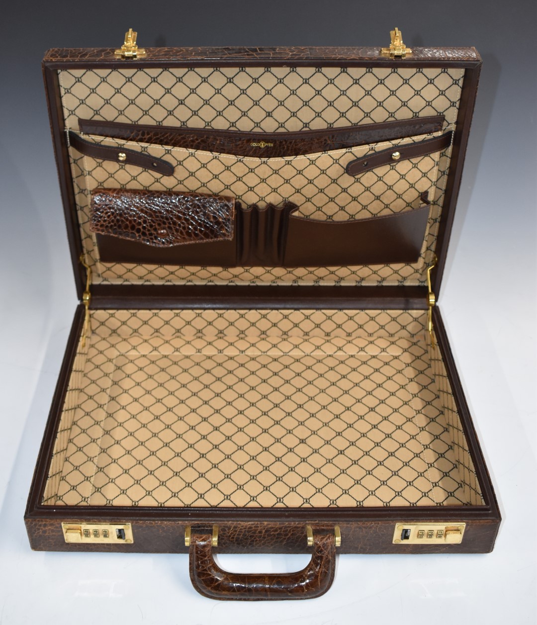 Two vintage snakeskin attaché cases with fitted interiors, W44 x D33 x H8.5cm - Image 3 of 5