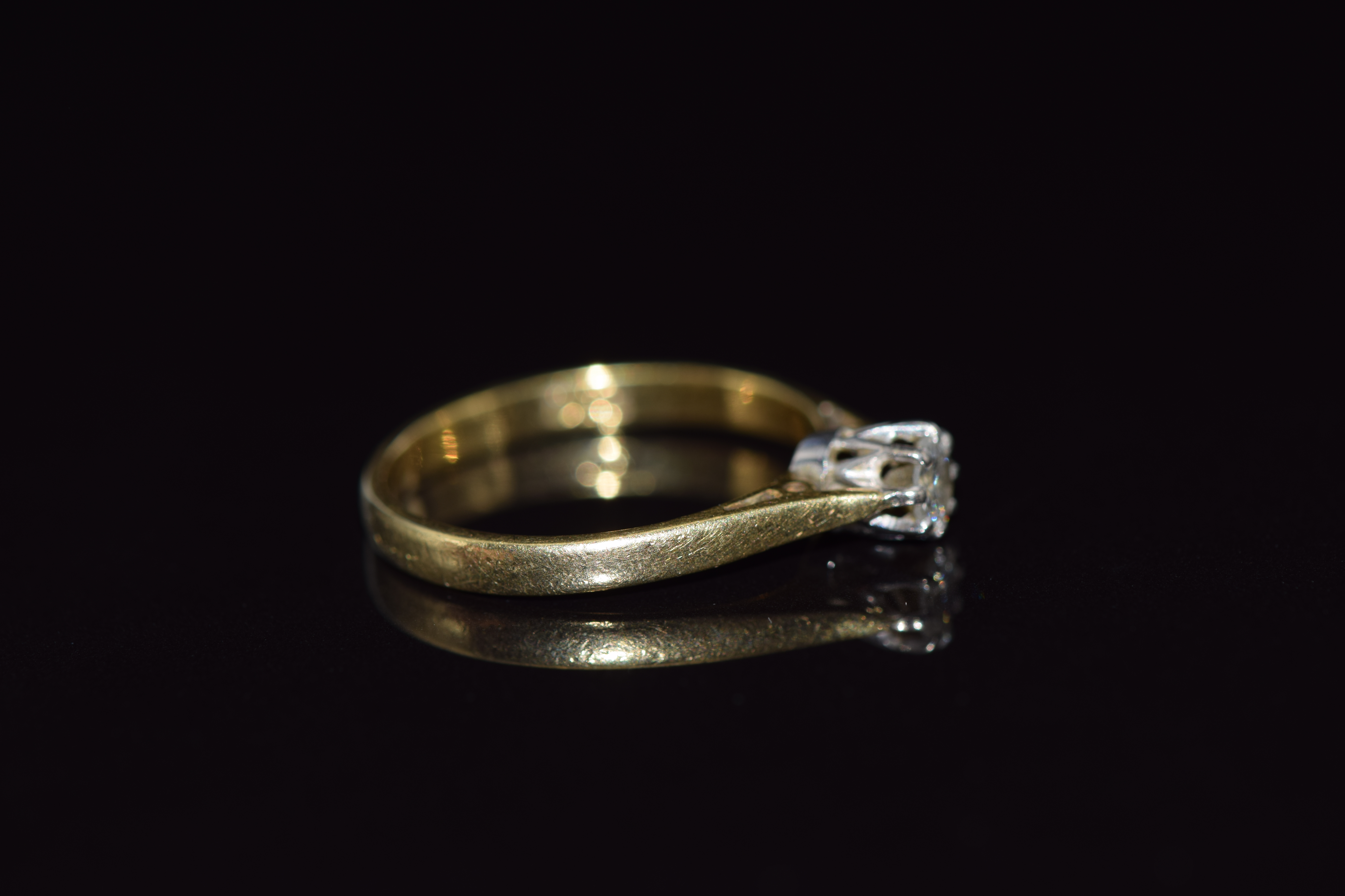 An 18ct gold ring set with a diamond of approximately 0.2ct, 2.4g, size M - Image 2 of 2