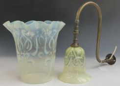 Art Nouveau large vaseline glass lampshade with waved rim, the body decorated with Nouveau