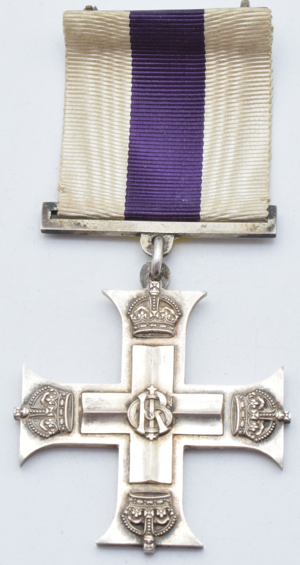 Military Cross Medal George V, unnamed with box - Image 2 of 3