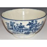 Worcester first period blue and white pedestal bowl decorated with chinoiserie scenes, D16 x H8cm