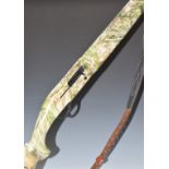 ACCTIONEER ANNOUNCE THIS GUN NOW HAS TWO ADDITIONAL CHOKES AND KEY Weatherby 12 bore 3-shot semi-