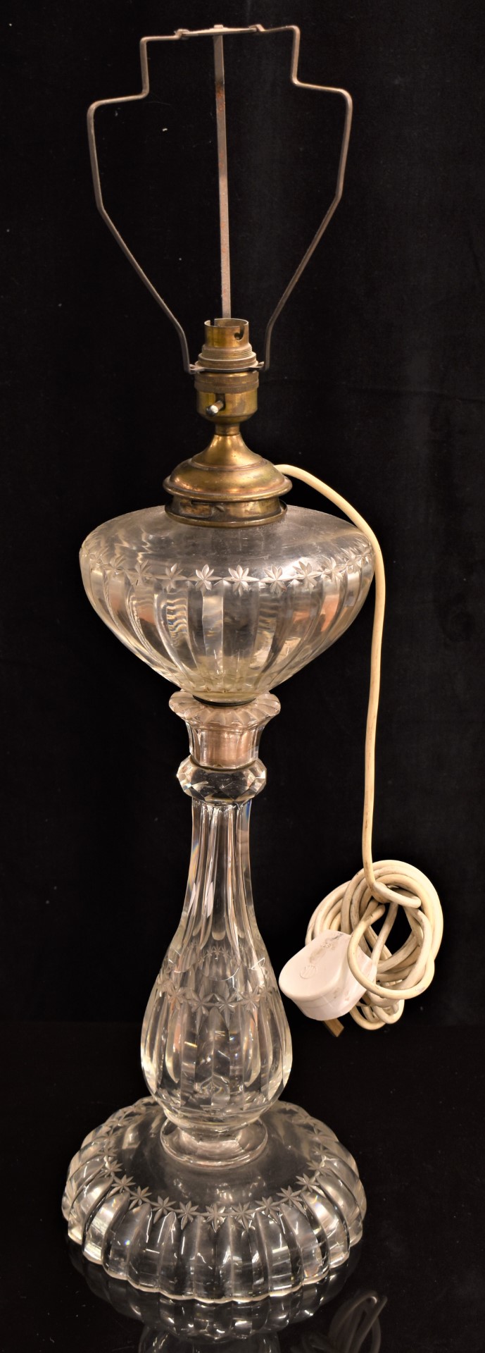 19th or early 20thC cut glass oil lamp, converted for electric with bayonet fitting to burner,