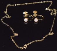 A pair of 9ct gold earrings set with a pearl to each and a 9ct gold chain, 1.4g