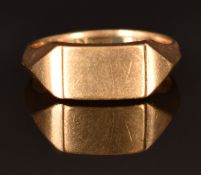 A 9ct rose gold signet ring, size S, 6.4g