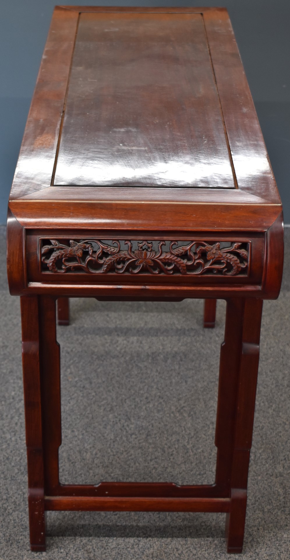 Carved oriental hardwood altar table with carved decoration, W127 x D43 x H83cm - Image 3 of 3