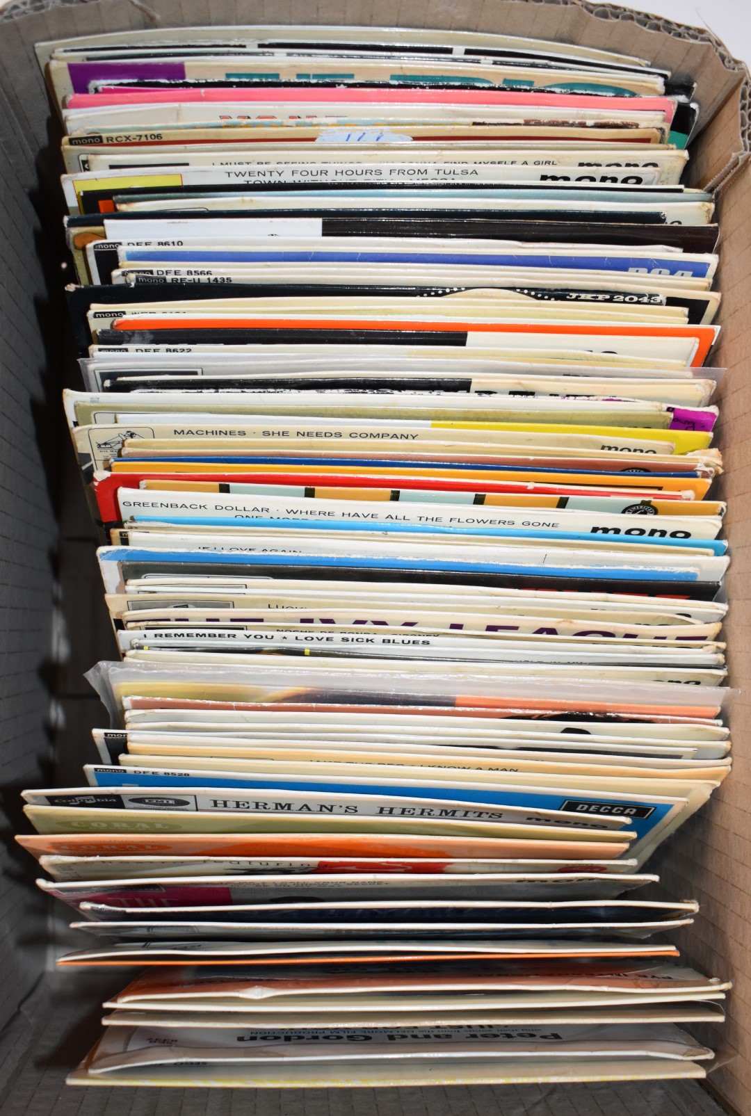 Approximately 95 EPs including Rolf Harris, Buddy Holly, Herman's Hermits, Jet Harris, Tony Hancock, - Image 3 of 3