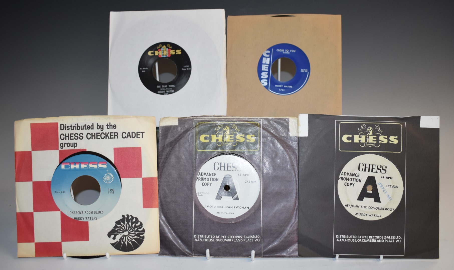 Muddy Waters - Approximately 30 singles mostly USA issue