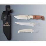 Gerber knife system with 9cm blade and two additional interchangeable blades, with sheath. PLEASE