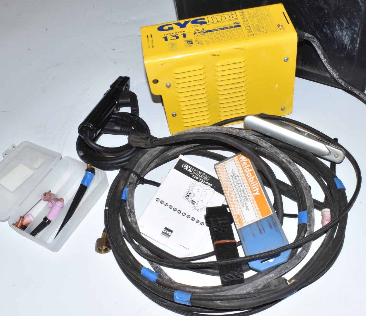 Gysmi 131T inverter TIG welder, in original carry case with torch, earth lead, stick welding lead, - Image 3 of 3