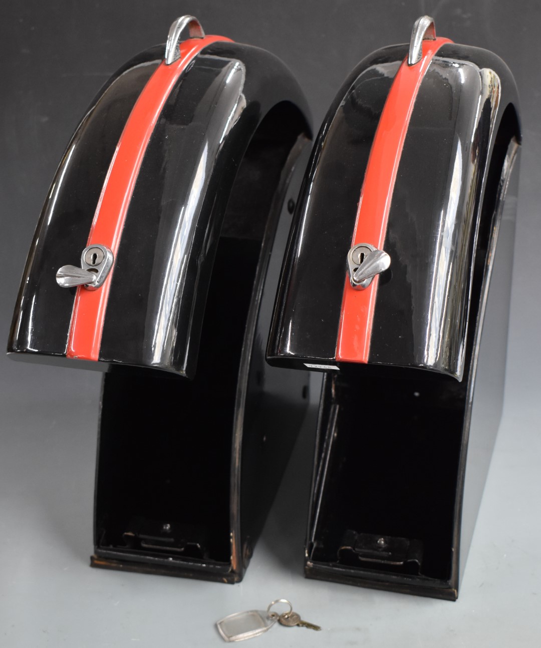 Pair of Rodark motorcycle panniers to suit vintage or classic motorbike, with chrome carrying - Image 2 of 4