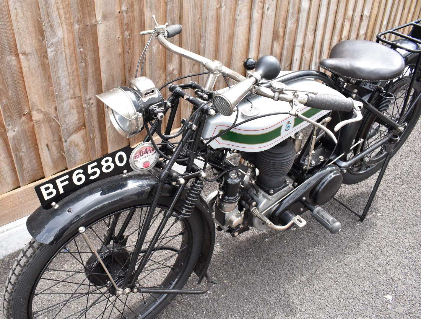 1925 Triumph model P 500cc side valve motorbike, registration number BF 6580 with V5c, in near - Image 16 of 19