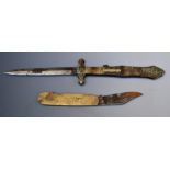 Folding dagger with 11cm blade and a 'Cold Finger' folding knife. PLEASE NOTE ALL BLADED ITEMS ARE