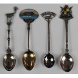 Four South African silver souvenir spoons to include Capetown and Nairobi, weight 59g all in