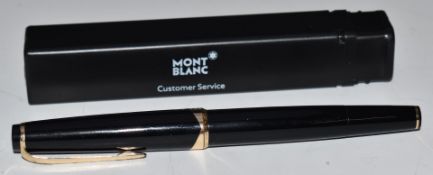 Mont Blanc Meisterstuck No. 12 fountain pen with black shaft and cap and gold plated fittings, in