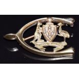 A 9ct 'Advance Australia' wishbone brooch bearing coat of arms and stamped "No 263" "9" "W", 2.4g