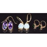 Three pairs of 9ct gold earrings set with amethyst, diopside and quartz, 11.7g