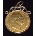1835 gold full sovereign on pendant mount, 8.7g