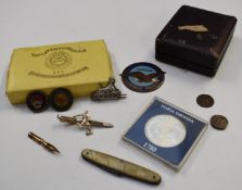 Silver Maria Theresa coin, Pratt & Whitney aircraft badge, Egypt cap badge, British Goldsmiths