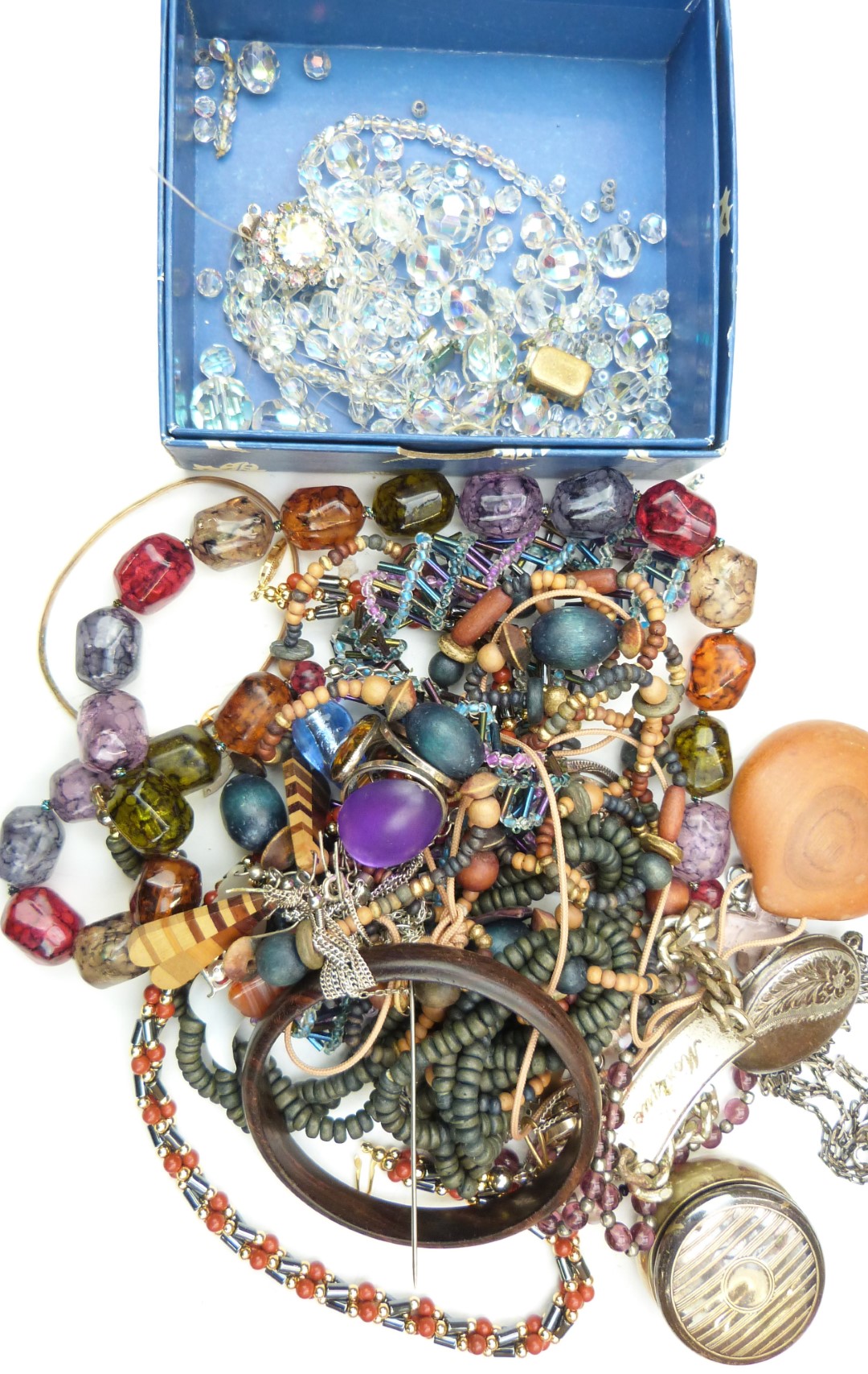 A collection of costume jewellery including vintage watches, watch parts, silver watch, Jaeger - Image 4 of 5