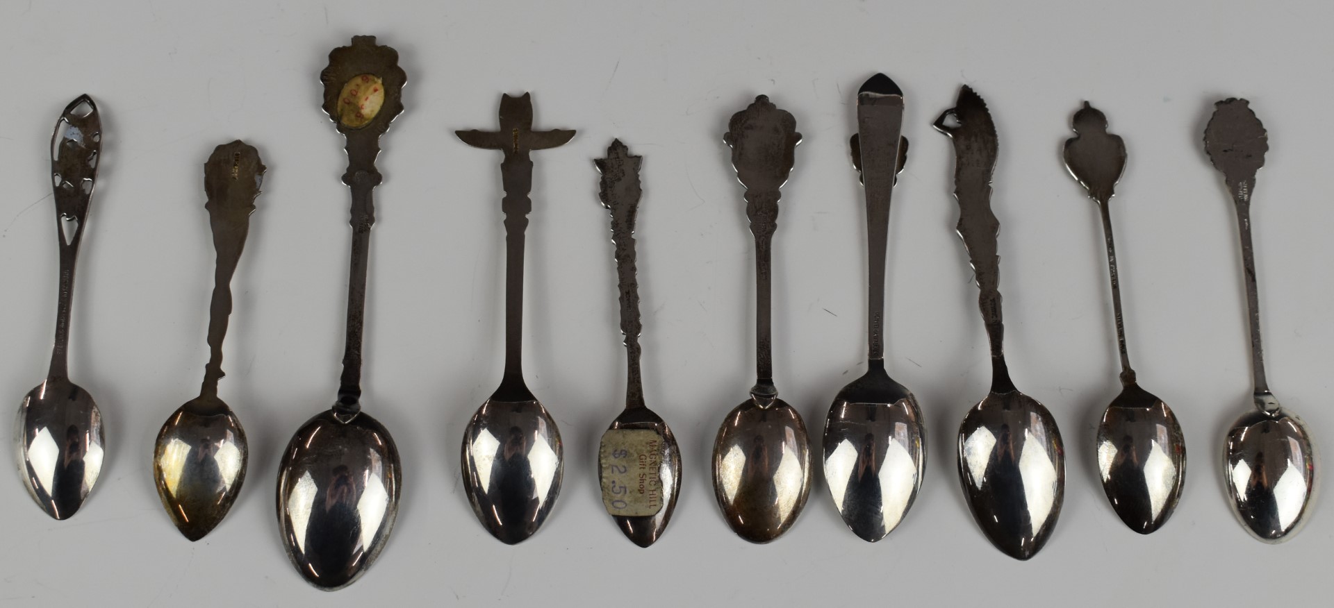 Ten Canadian and American silver souvenir spoons, most with enamel decoration, to include Victoria - Image 2 of 3