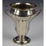 Elkington & Co Ltd George V hallmarked silver two handled vase or trophy cup, with presentation