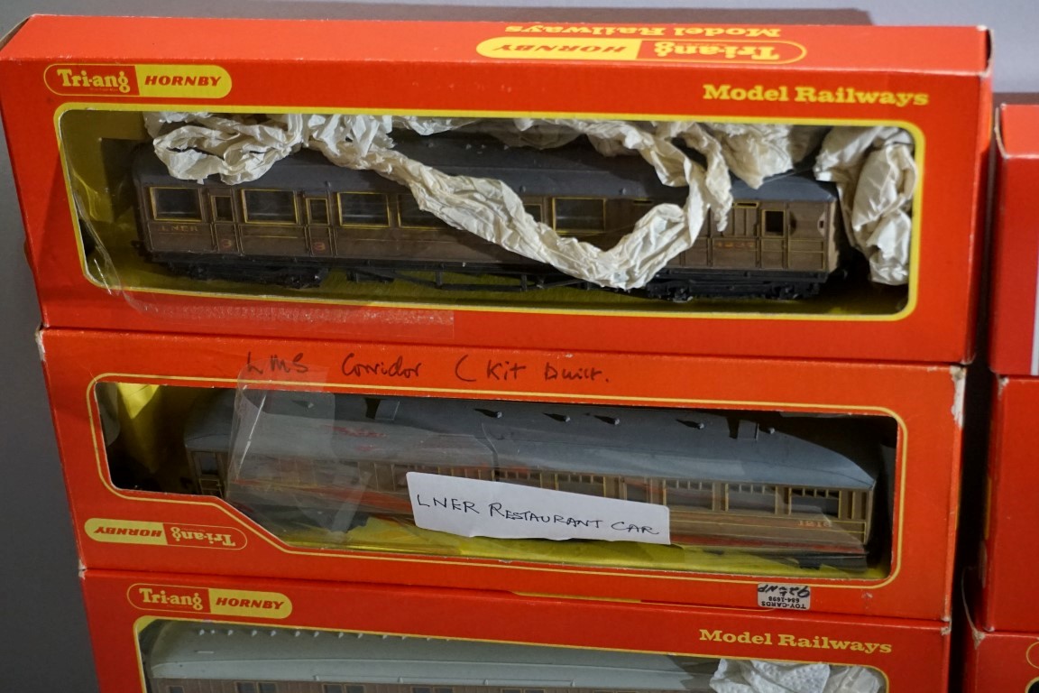 Ten OO gauge LNER coaches, each in Hornby box. (10) - Image 2 of 9