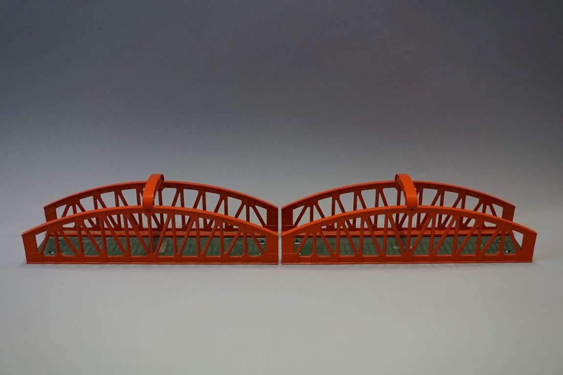 Two Hornby 'Dublo' D1 girder bridges, each in original box. (2) - Image 3 of 4