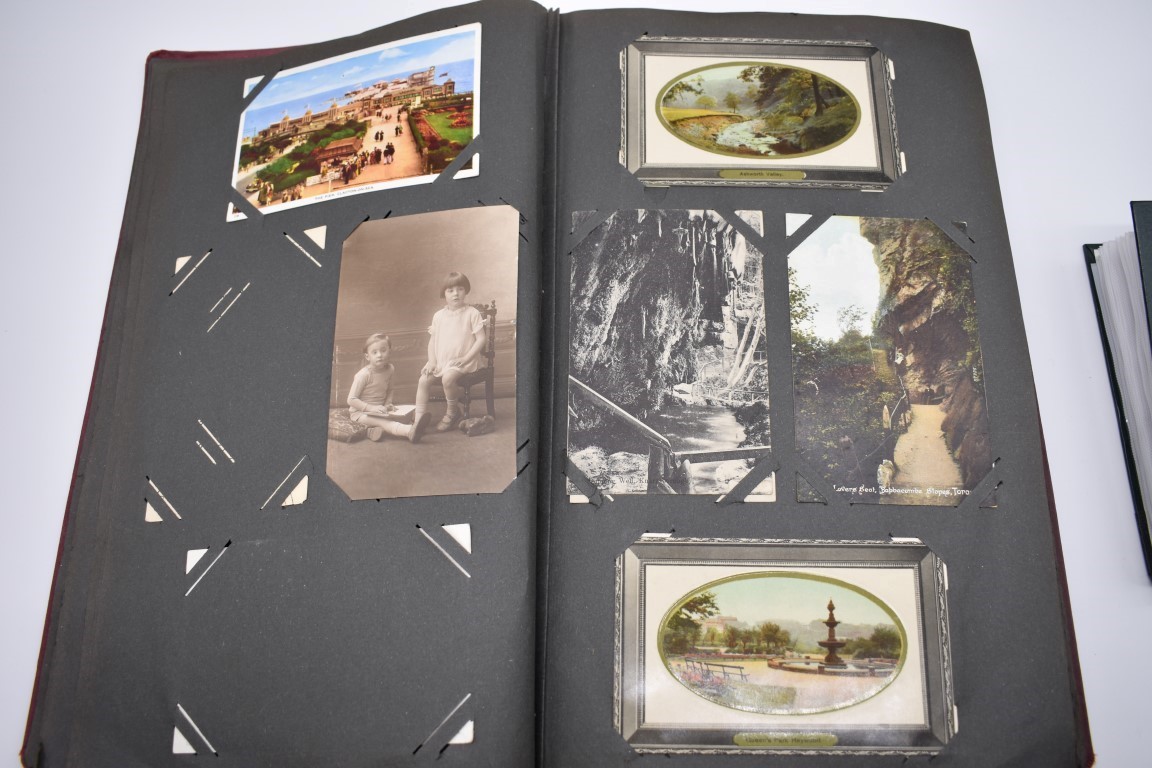 POSTCARD ALBUM: contains approx 296 mixed postcards, topographical and greetings, generally in - Image 9 of 70