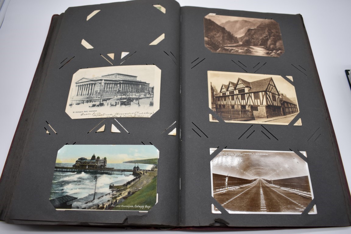 POSTCARD ALBUM: contains approx 296 mixed postcards, topographical and greetings, generally in - Image 42 of 70