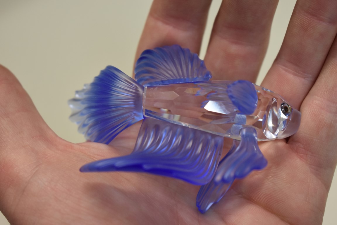 A Swarovski Siamese fighting fish, 8cm long; together with a similar oyster with pearl, 6.5cm - Image 5 of 5