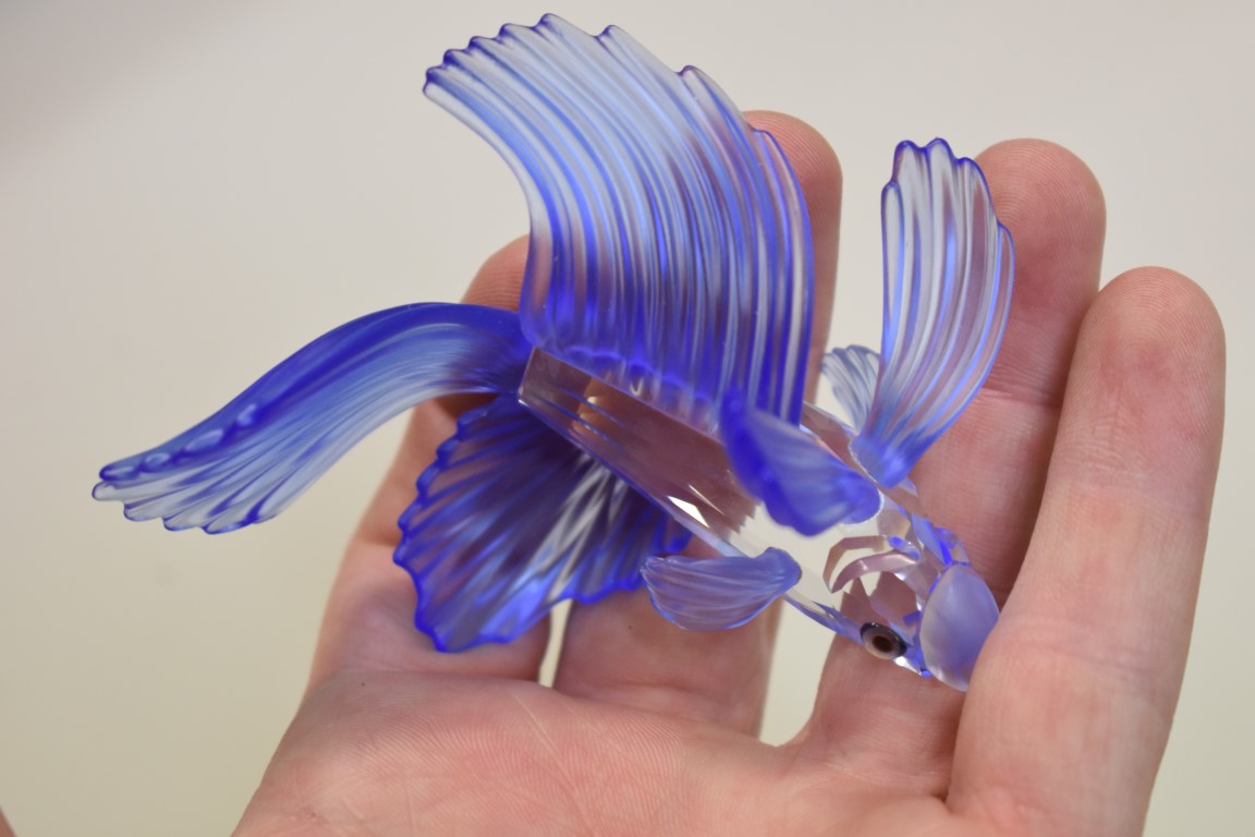 A Swarovski Siamese fighting fish, 8cm long; together with a similar oyster with pearl, 6.5cm - Image 4 of 5