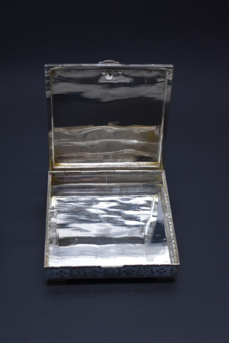 A Persian .84 silver cigarette box, by H P ?, probably Isfahan, 9cm; together with a similar white - Image 3 of 6