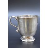 An Edwardian silver christening mug, by Jay, Richard Attenborough Co Ltd, Chester 1909, 8cm, 159g.