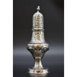 A George III silver caster, by Hester Bateman, London 1783, 14cm, 81g.