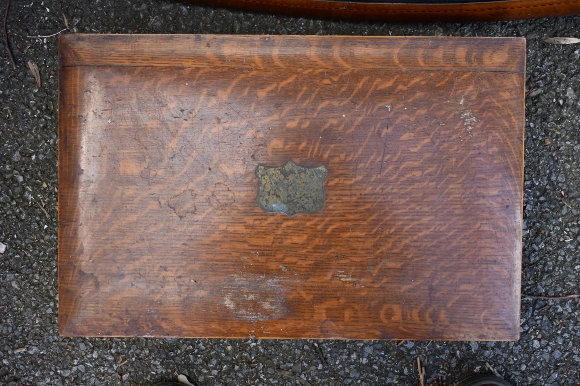 An oval inlaid mirror; together with an old cutlery box (lacking contents).Collection of this lot is - Image 2 of 3