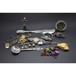 A small quantity of costume jewellery, watches and silver items.