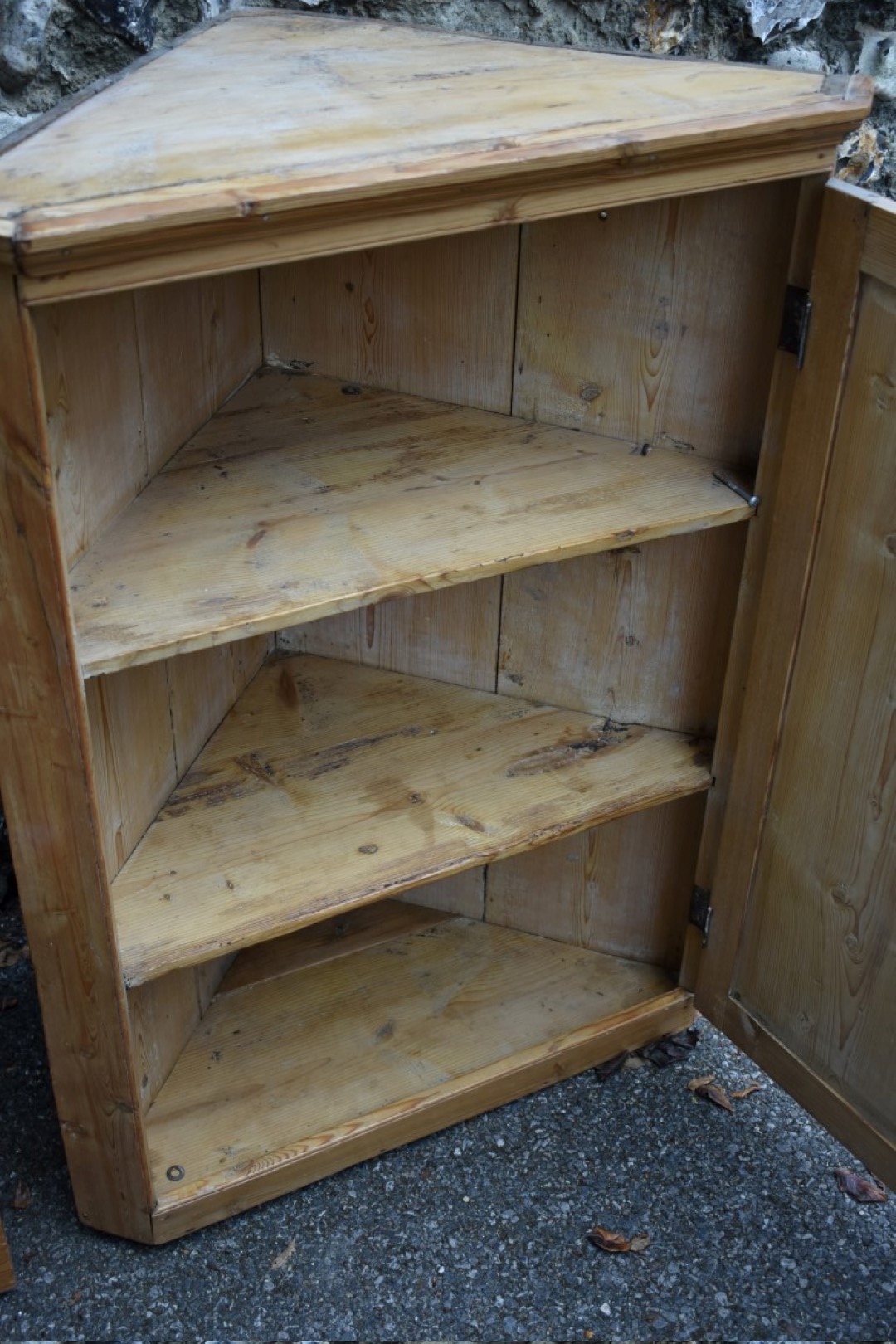 A pine hanging corner cupboard; together with a pine towel airer and a pine coffer. - Image 4 of 8