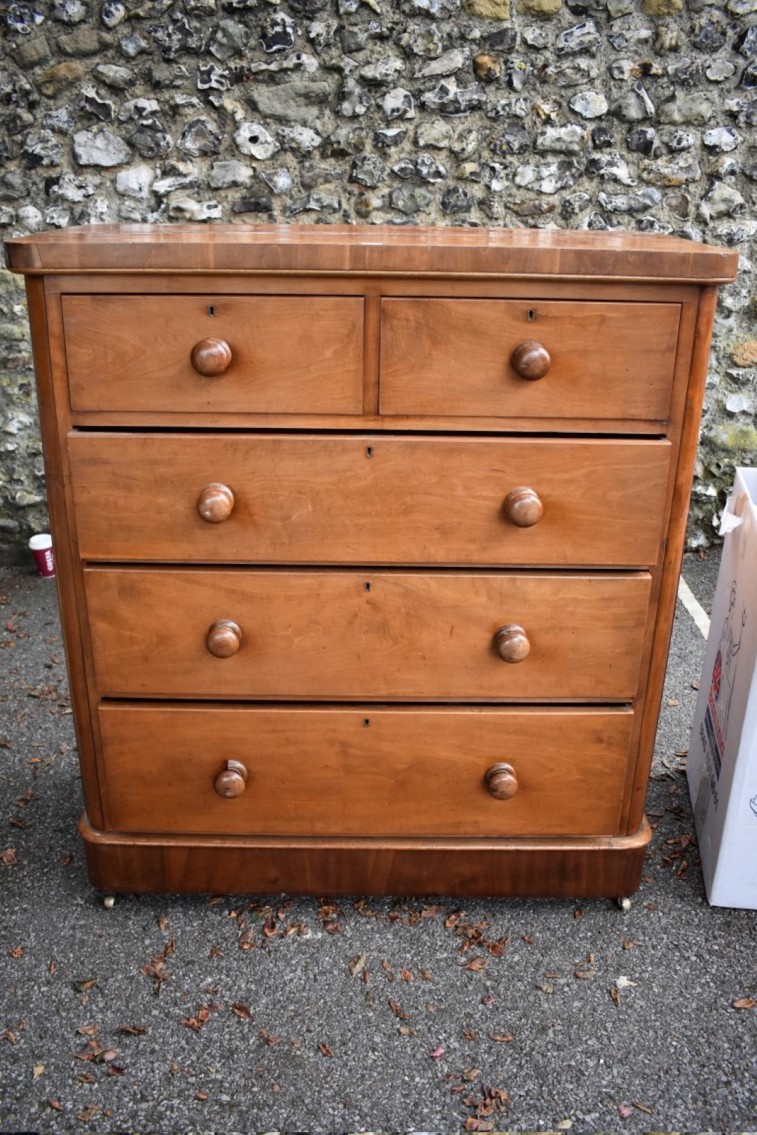 A large Victorian mahogany chest of drawers, 113cm wide x 53cm deep x 126cm high.