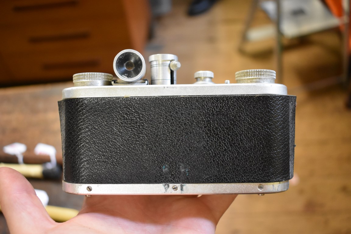 Camers: a Corfield Periflex 1 camera, with Lumar X 1:3.5/50 lens, in leather case, together with - Image 5 of 6