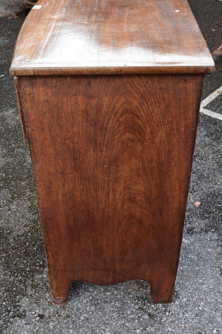 A 19th century mahogany bowfront chest of drawers, 90cm wide x 48cm deep x 90cm high. - Image 5 of 7