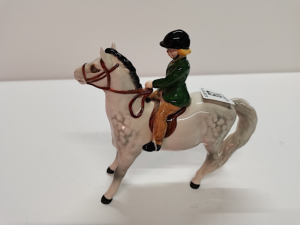 Beswick Girl on Pony figure 1499 excellent condition - Image 2 of 3