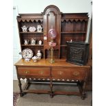 Antique oak scottish style dresser with rack in excellent condition 152cm