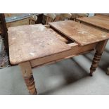 Ant extending Pine Table (1 leaf)