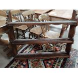 4 Ant Kitchen Chairs & Plate Rack