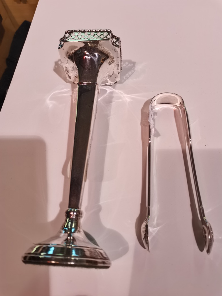 Silver Vase & Tongs 173g - Image 2 of 2