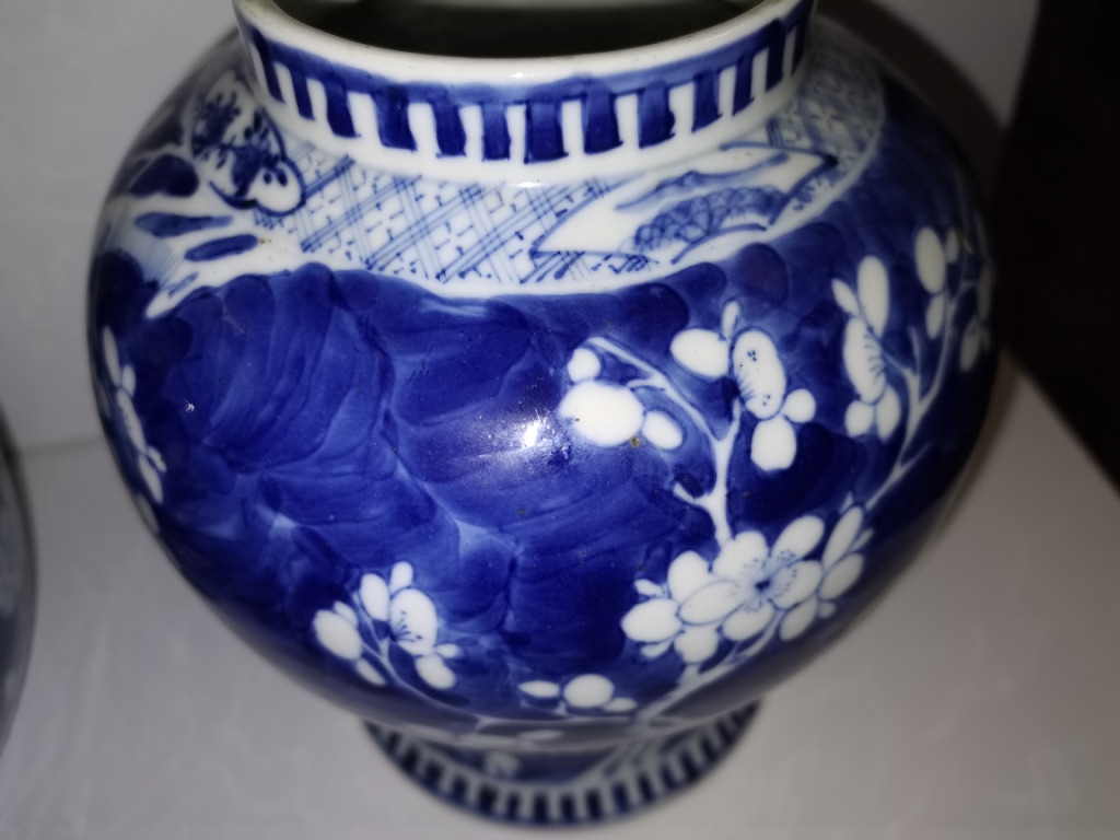 Early Chinese blue and white cherry blossom ginger jars with 4 & 6 character marks and in exc. con - Image 8 of 16